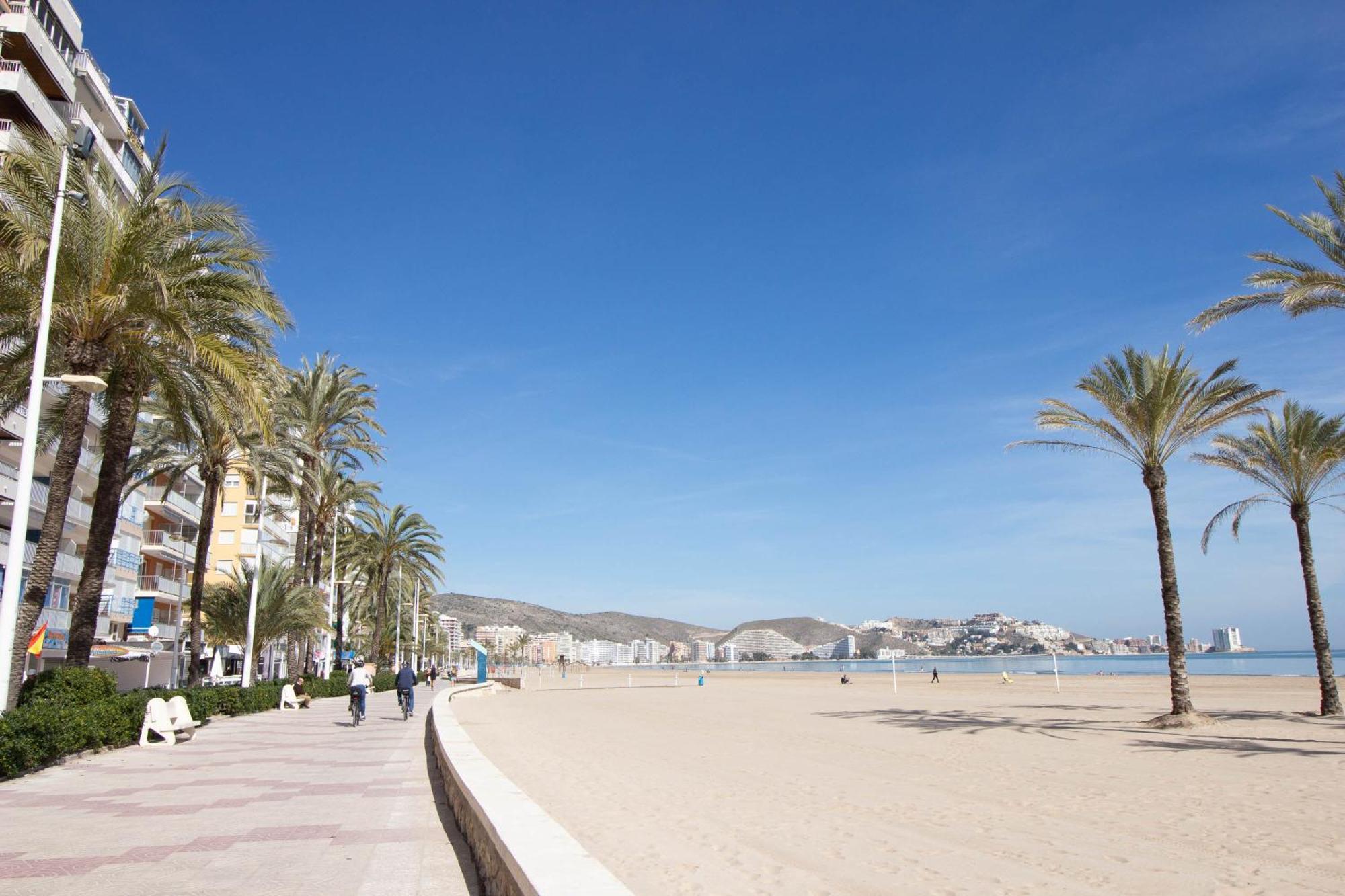 Cullera: Vistas Al Mar En En Centro De La Bahia Apartman Kültér fotó